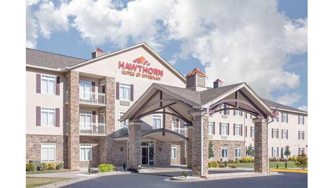 Hawthorn Suites