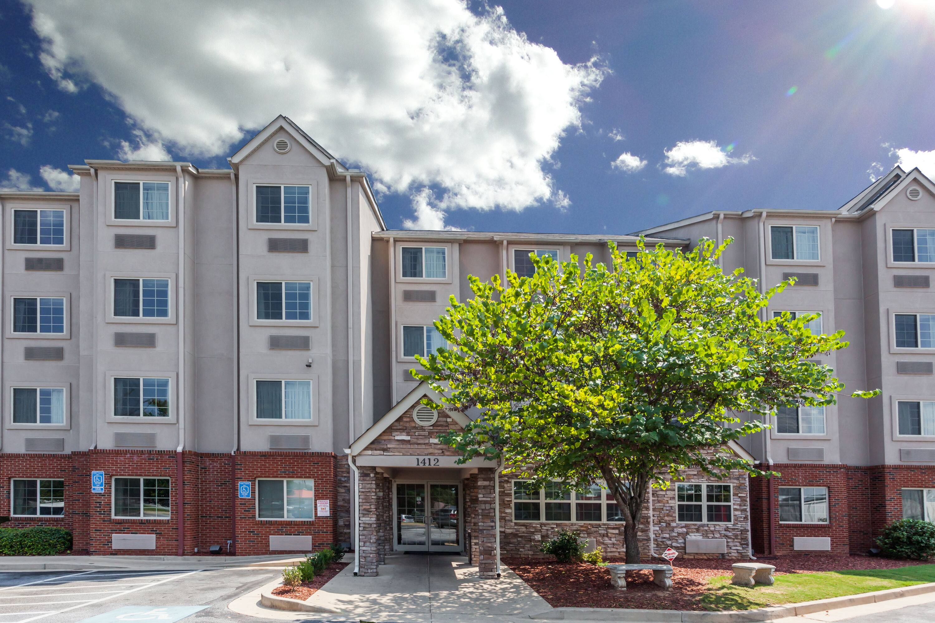 Microtel Conyers